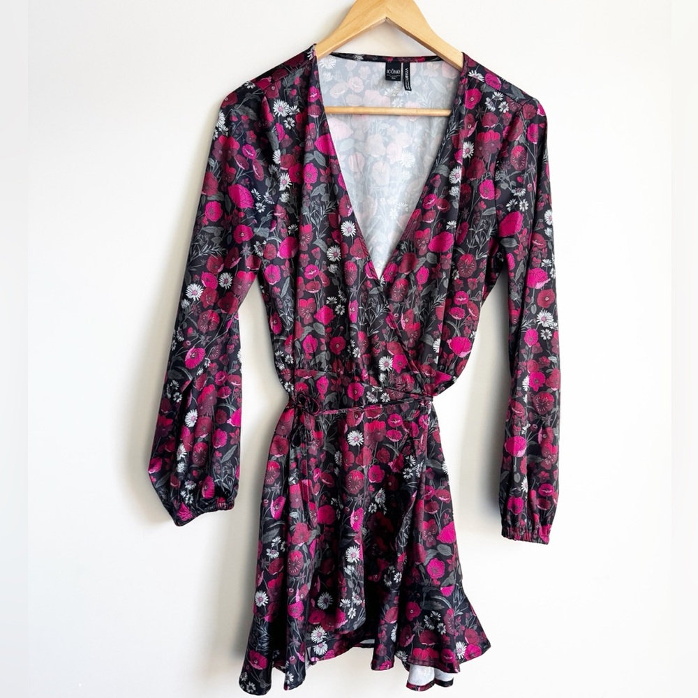 Simons Floral Wrap Dress Black and Red